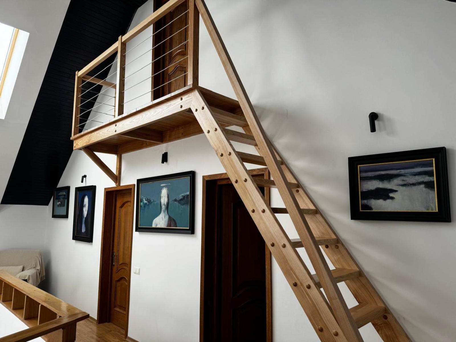 Dragomirna Evie'S Tree Houseヴィラ エクステリア 写真